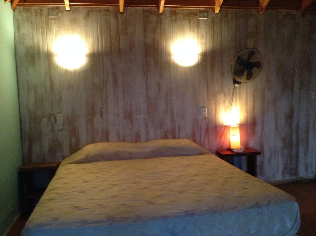 Mahia Hotel & Resto Hanga Roa Phòng bức ảnh